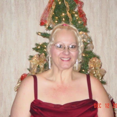 Janette Brown Photo 42