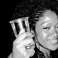Michelle James Photo 43