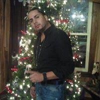 Louis Martinez Photo 27