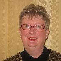 Elizabeth Hoffert Photo 4