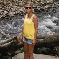 Paula Kramer Photo 22