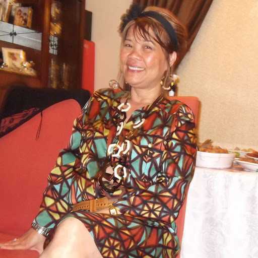 Rebecca Hauge Photo 4