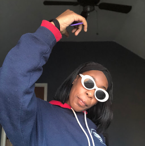 Lauryn Moore Photo 12