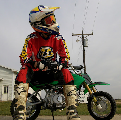 Brandon Cassidy Photo 34