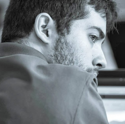 Roberto Arce Photo 39