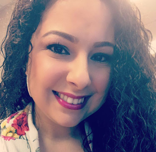 Amanda Martinez Photo 14