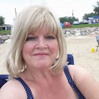 Debbie Fenton Photo 7