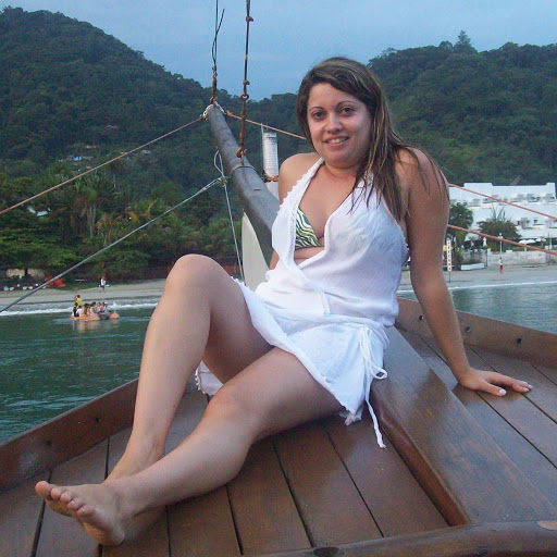 Edna Andrade Photo 8