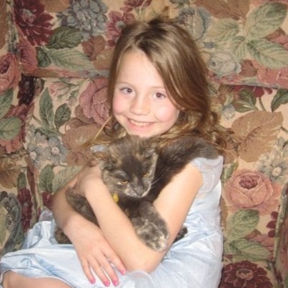 Ella Thomas Photo 24