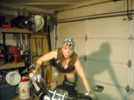 Colleen Roach Photo 20