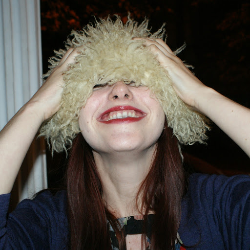 Ruth Barnes Photo 30