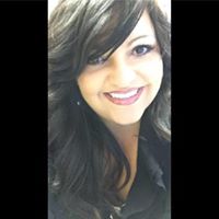 Shelley Simpson Photo 24