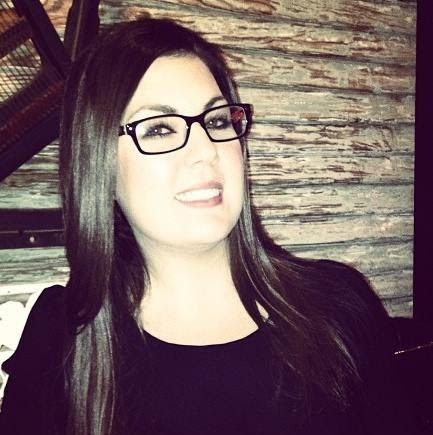 Sarah Carr Photo 32