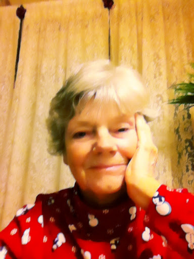 Judy Evans Photo 32