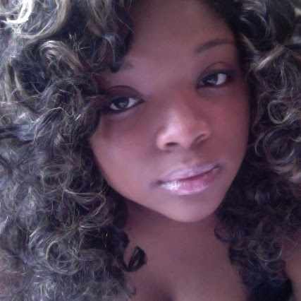 Corina Lee Photo 4
