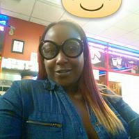 Christal Robinson Photo 4