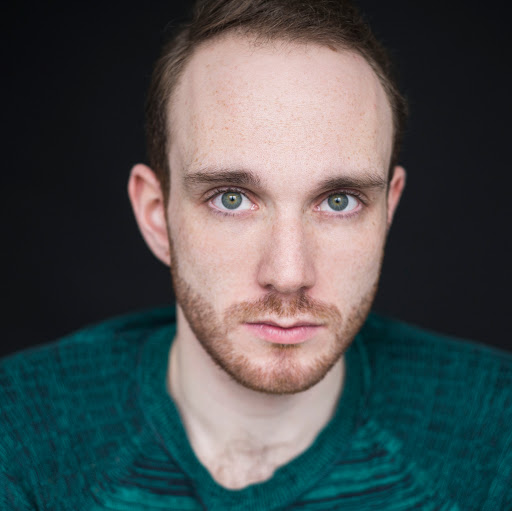 Daniel Bowen Photo 35