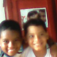 Richard Reyes Photo 26