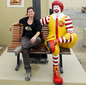 Kelly West Photo 37