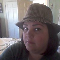 Holly Fredericks Photo 8
