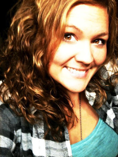 Kelly Callaway Photo 22