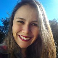 Christine Lopes Photo 34