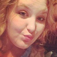Stephanie Neely Photo 30