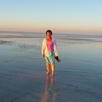 Nancy Gale Photo 28