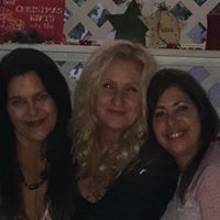 Julie Bowe Photo 4