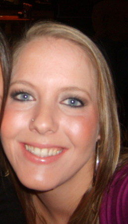 Jennifer Shores Photo 28