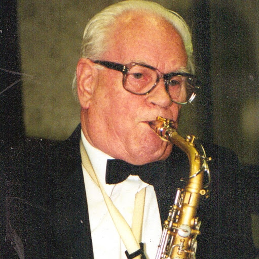 Terry Slater Photo 5