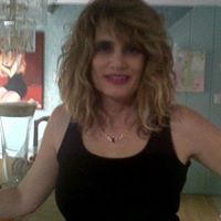 Debra Robles Photo 8