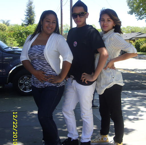 Rafael Guillen Photo 38