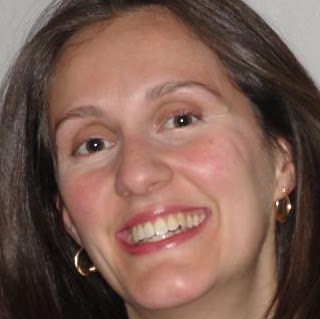 Elizabeth Peterson Photo 29