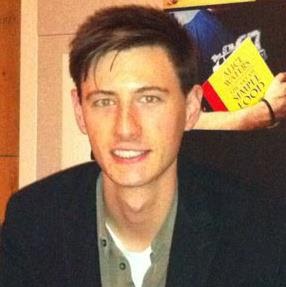 Alexander Davis Photo 26
