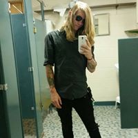 Nickolas Bennett Photo 14