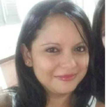 Reyna Lopez Photo 15