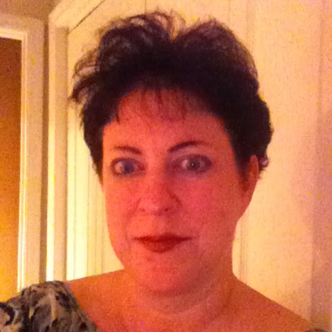 Karen Vaughan Photo 15