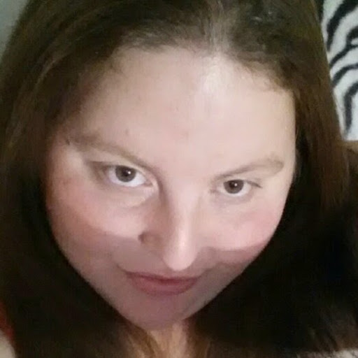 Elizabeth Barr Photo 39