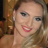 Caroline Cavallaro Photo 5