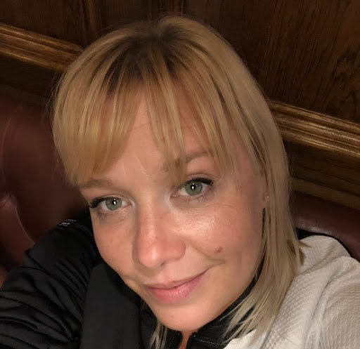Elizabeth Meyer Photo 31
