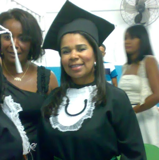 Francisca Silva Photo 21