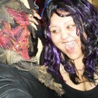 Shana Ruiz Photo 6