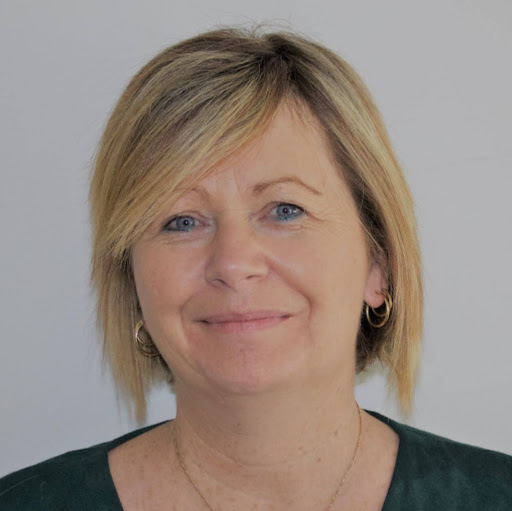 Tracey Regan Photo 20