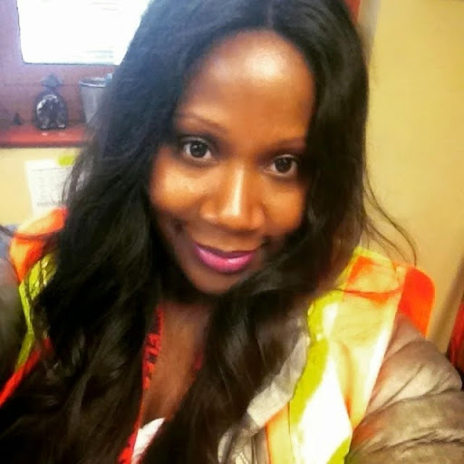 Angie Thomas Photo 5