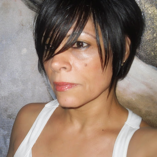 Alison Ferguson Photo 31
