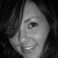 Sarah Paige Photo 40