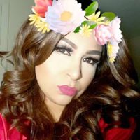 Erika Calderon Photo 12