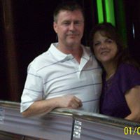 Suzanne Lowe Photo 38