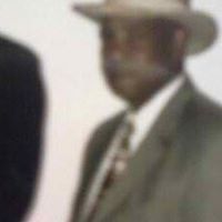Melvin Holmes Photo 11
